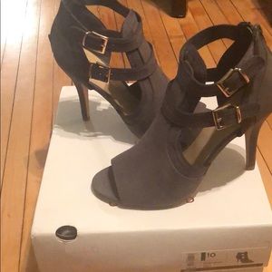 Grey peep toe heel. Never used new.